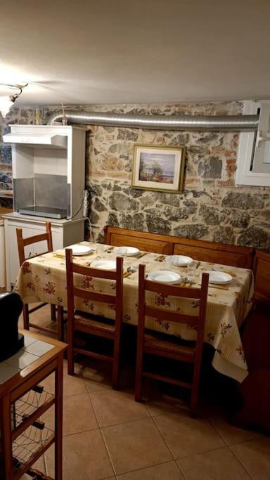 Taverna Abitazione A 15 Km Da Firenze Prato  Ngoại thất bức ảnh